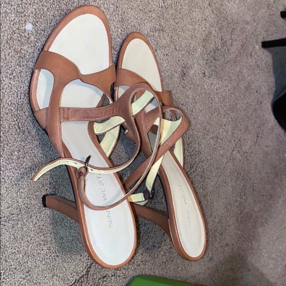 Nine West Popular tan heels